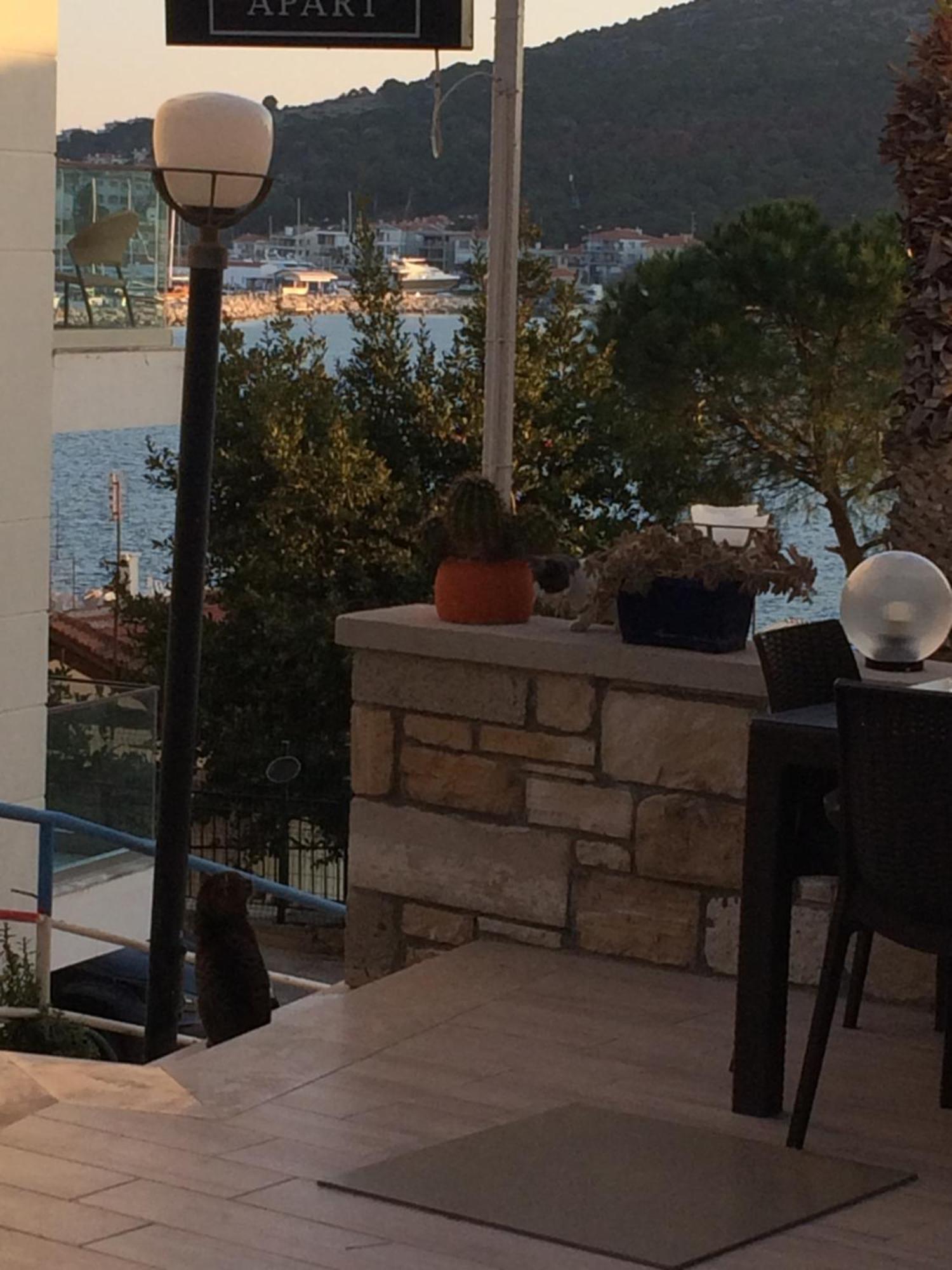 Azize Aparthotel